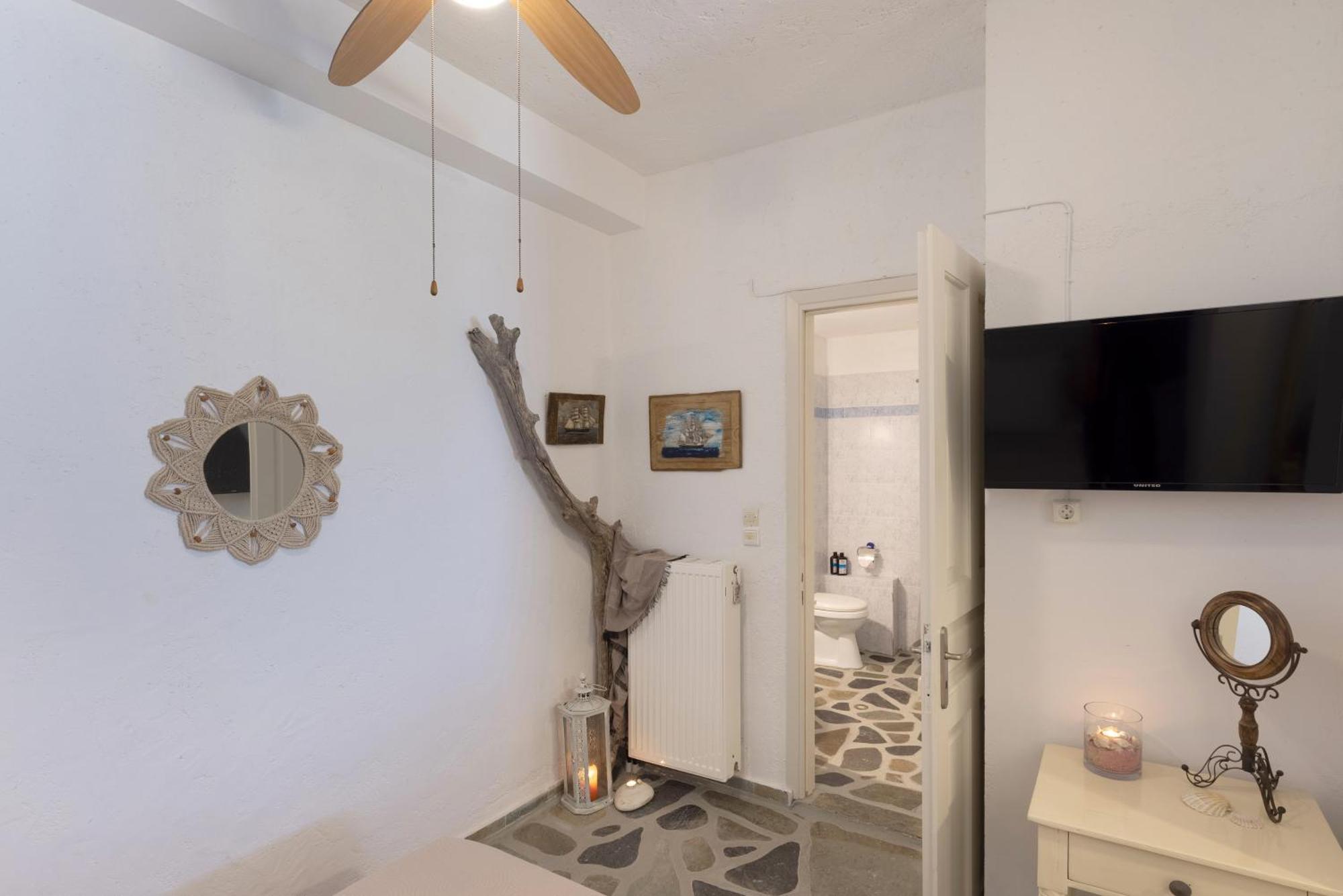 Aegean View - Seaside Apartment In Syros Azolimnos Buitenkant foto