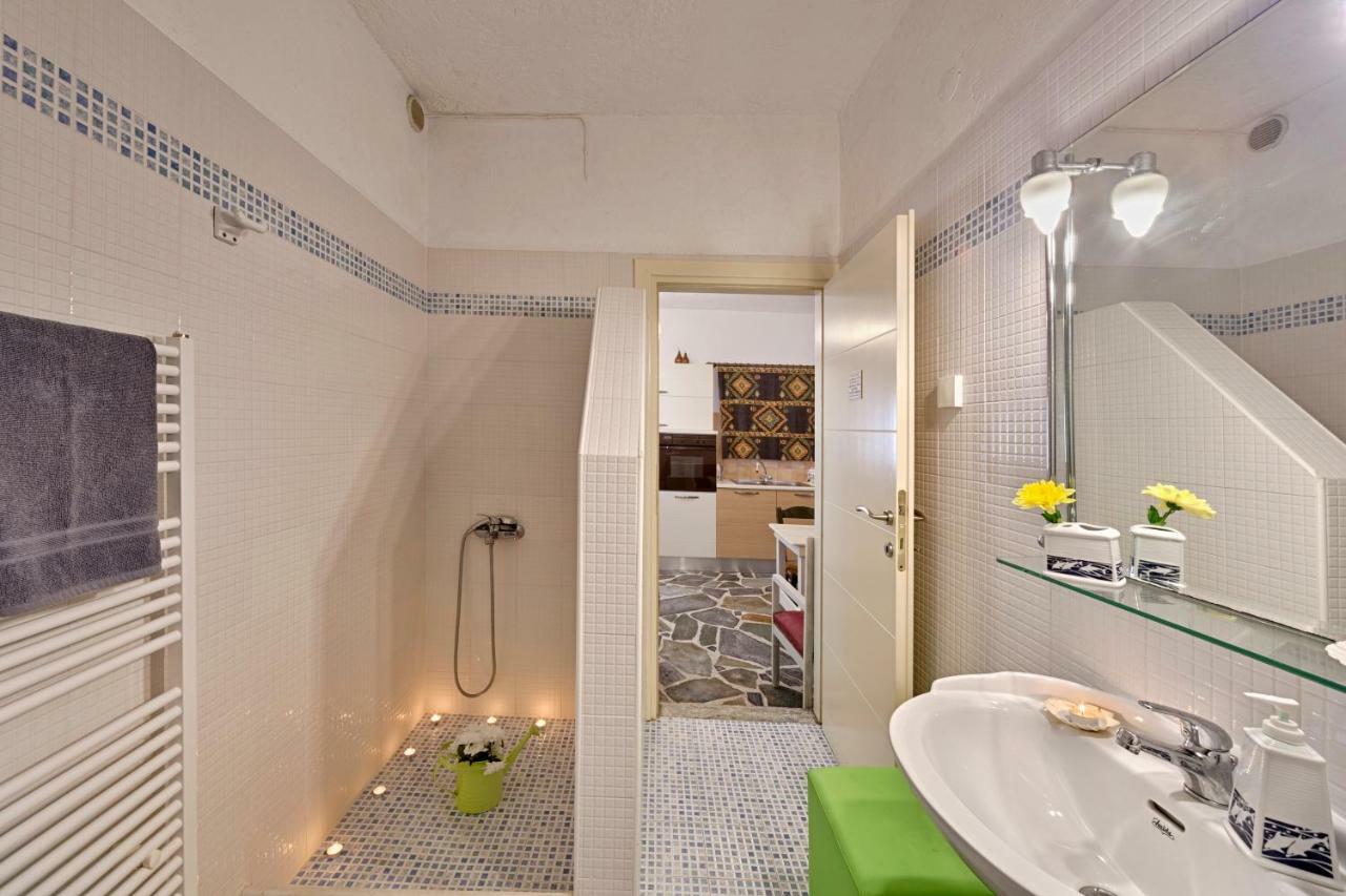 Aegean View - Seaside Apartment In Syros Azolimnos Buitenkant foto